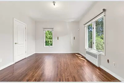 306 S Grandview Avenue, Monsey, NY 10952 - Photo 17