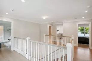 44 Plainview Rd, Woodbury, NY 11797 - Photo 39