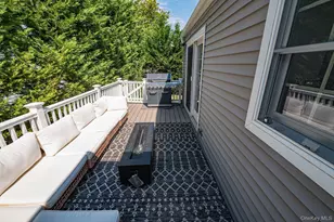 1814 Robin Ln, Bellmore, NY 11710 - Photo 23