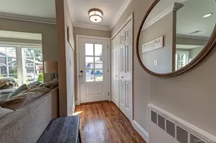 1814 Robin Ln, Bellmore, NY 11710 - Photo 3