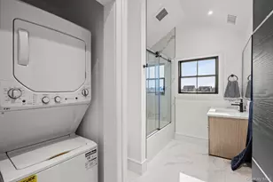14 Jomarr Ct, Massapequa, NY 11758 - Photo 33