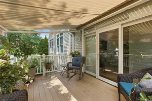 2 Emilys Way, East Setauket, NY 11733 - Photo 5
