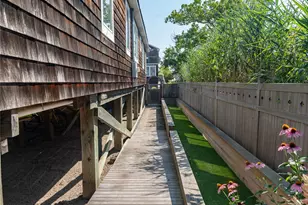 306 Wilmot Rd, Ocean Beach, NY 11770 - Photo 17