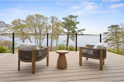 10 Bay View Drive, Hampton Bays, NY 11946 - Photo 19