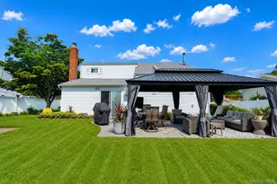 164 Bark Ave, Central Islip, NY 11722 - Photo 7