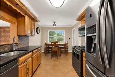 164 Bark Avenue, Central Islip, NY 11722 - Photo 17