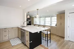269 N Suffolk Ave, Massapequa, NY 11758 - Photo 9
