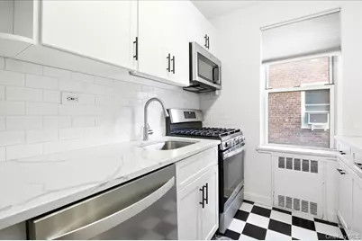 67-38 108th Street #C/34, Forest Hills, NY 11375 - Photo 13