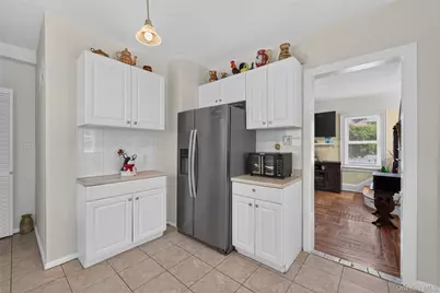 22118 110th Avenue, Queens Village, NY 11429 - Photo 17