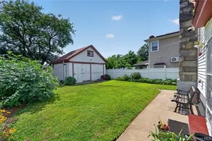 221-18 110th Ave, Queens Village, NY 11429 - Photo 25