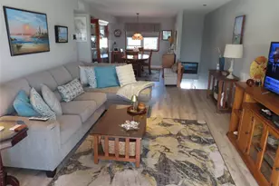 463 Mariners Way, Copiague, NY 11726 - Photo 33