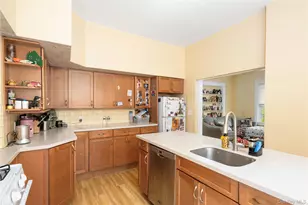 318 William St, Port Chester, NY 10573 - Photo 7