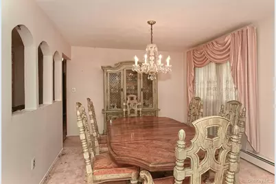 1699 Meadowbrook Road, Merrick, NY 11566 - Photo 5