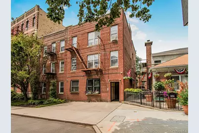 707 E 189th Street, Bronx, NY 10458 - Photo 1