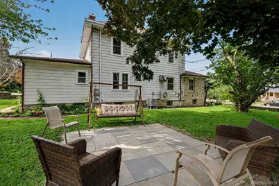 127 Highland Avenue, Verplanck, NY 10596 - Photo 3
