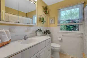 26 Greenlawn Rd, Sound Beach, NY 11789 - Photo 19