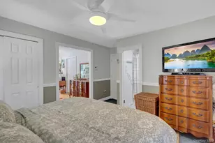26 Greenlawn Rd, Sound Beach, NY 11789 - Photo 15