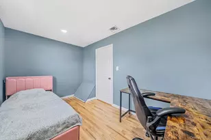 95 Colonial Dr, Massapequa, NY 11758 - Photo 23