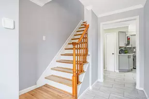 95 Colonial Dr, Massapequa, NY 11758 - Photo 5