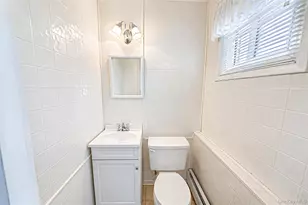 41 Orchard St, Farmingdale, NY 11735 - Photo 21