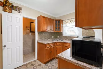 12028 178th Street, Jamaica, NY 11434 - Photo 21