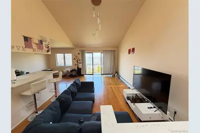 12021 Riviera Court #5B, College Point, NY 11356 - Photo 13