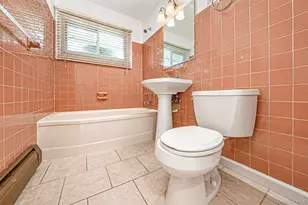 201 Acre Ln, Hicksville, NY 11801 - Photo 11