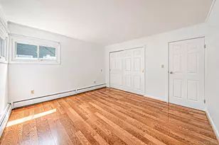 201 Acre Ln, Hicksville, NY 11801 - Photo 7