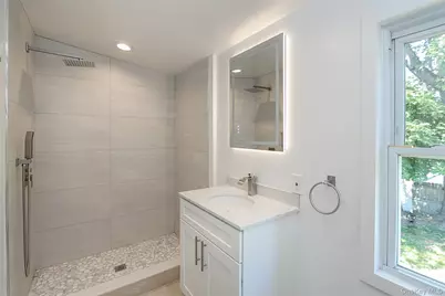 12 Garland, Westbury, NY 11590 - Photo 23