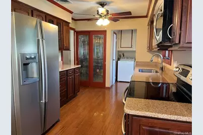 32 Columbine Lane, Kings Park, NY 11754 - Photo 9