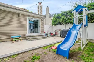 448 Westminster Rd, Cedarhurst, NY 11516 - Photo 23