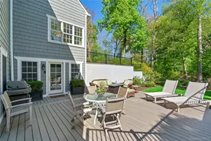 18 Matinecock Farms Rd, Glen Cove, NY 11542 - Photo 33
