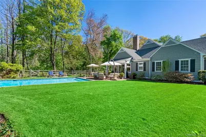 18 Matinecock Farms Road, Glen Cove, NY 11542 - Photo 37
