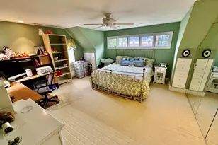 11 Andover Ln, Manhasset, NY 11030 - Photo 19