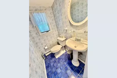 11 Andover Lane, Manhasset, NY 11030 - Photo 13