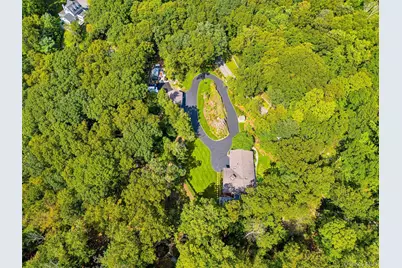 401 Chestnut Ridge Road, Bedford Corners, NY 10549 - Photo 3