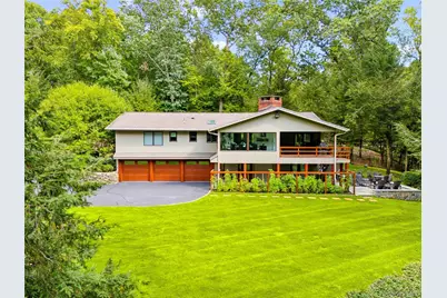 401 Chestnut Ridge Road, Bedford Corners, NY 10549 - Photo 1