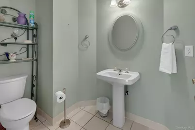11 Lakebridge Drive S, Kings Park, NY 11754 - Photo 9