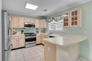 11 Lakebridge Dr S, Kings Park, NY 11754 - Photo 5