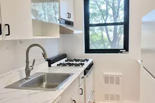 99-60 63rd Rd, Rego Park, NY 11374 - Photo 11