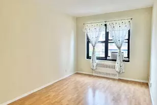 99-60 63rd Rd, Rego Park, NY 11374 - Photo 9