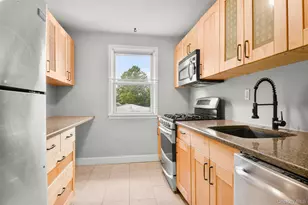 6 Avon Cir, Rye Brook, NY 10573 - Photo 5