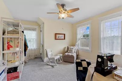 87 Islip Avenue, Islip, NY 11751 - Photo 21