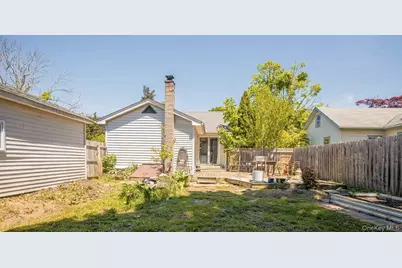 278 W Elm Road, Mastic Beach, NY 11951 - Photo 25