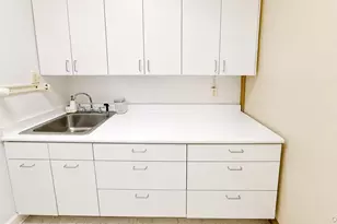 144-10 Jewel Ave, Kew Gardens, NY 11367 - Photo 11