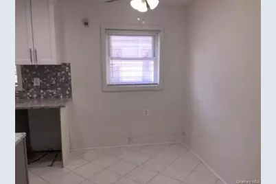 100 Earle Avenue #1, Lynbrook, NY 11563 - Photo 7