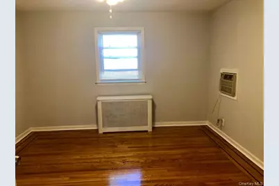 100 Earle Avenue #1, Lynbrook, NY 11563 - Photo 11