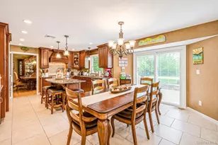 2 Piedmont Ct, Centereach, NY 11720 - Photo 5