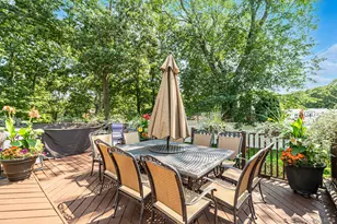 2 Piedmont Ct, Centereach, NY 11720 - Photo 47