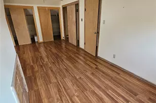 248-41 Thebes Ave, Little Neck, NY 11362 - Photo 13